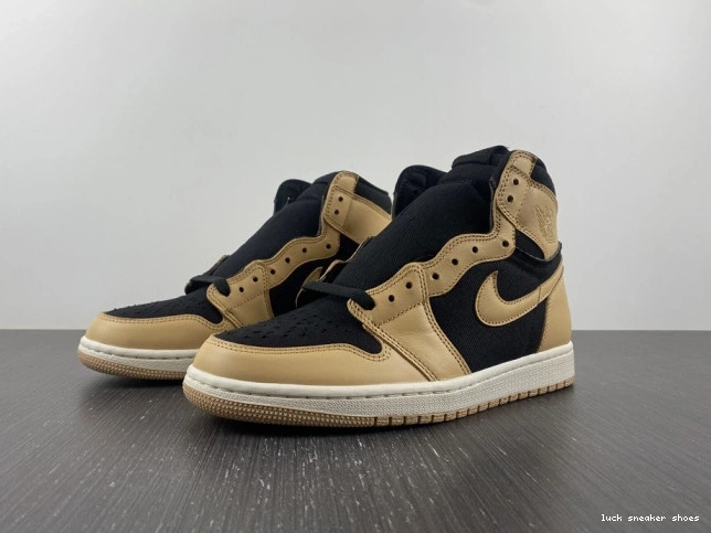 Cheap LUCY Air 555088-202 Heirloom Jordan 1 High OG 0819